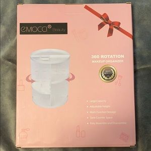 Brand New 360 rotation Makeup organizer